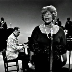 video It don't mean a thing - Vrouwenkoor Ludiek